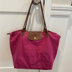 Longchamp fuchsia shoulder bag